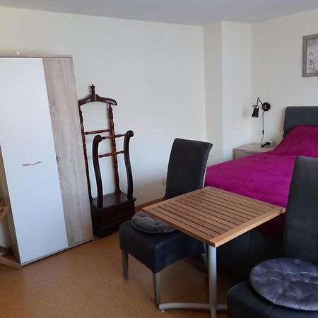 Apartmán Haus Am Huegel Altstrimmig Exteriér fotografie