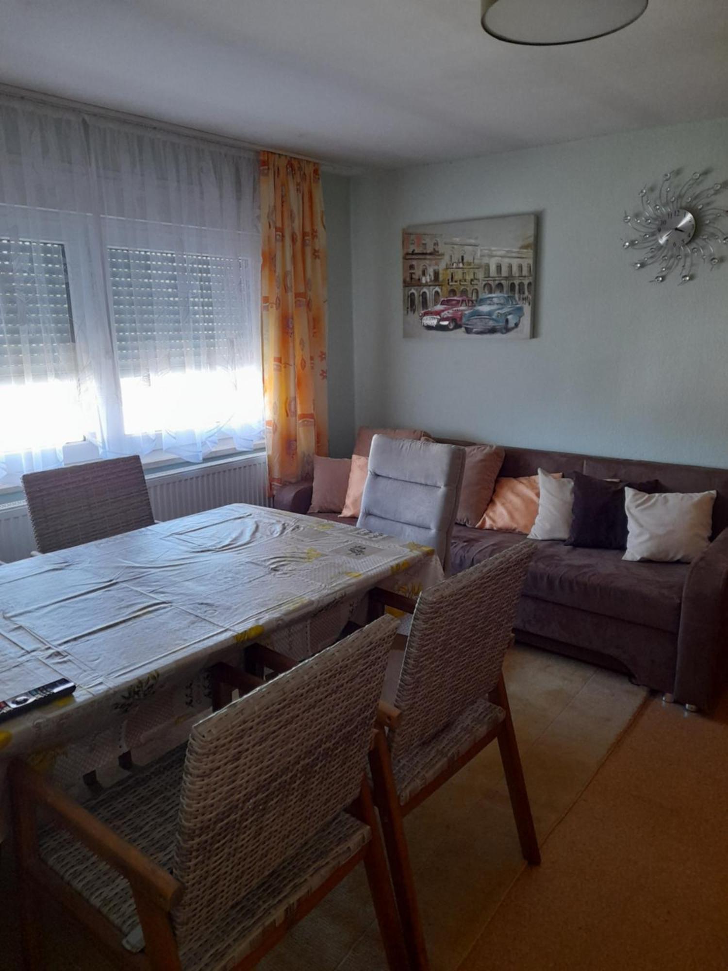 Apartmán Haus Am Huegel Altstrimmig Exteriér fotografie